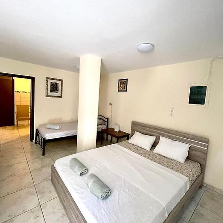 Legacy Lux By The Airport & Beach Artemida  Dış mekan fotoğraf