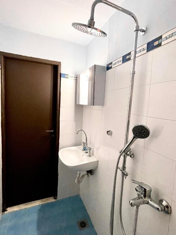 Legacy Lux By The Airport & Beach Artemida  Dış mekan fotoğraf